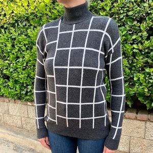 Geometric print sweater